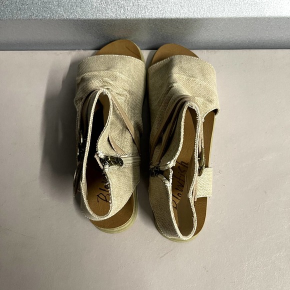 Blowfish Malibu Women's Cashew Rancher Canvas Dyecut Boxie Covered Sandals US 9 - Picture 6 of 7